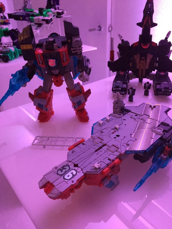 NYCC 2016   First Look At Sixshot, Broadside, Sky Shadow, Perceptor, And More Transformers  (108 of 137)